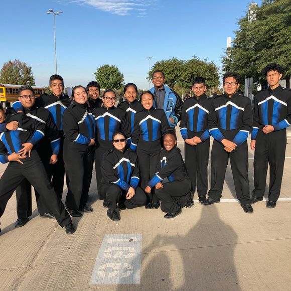 Meet your Posher, Fernando - Picture 1 of 1